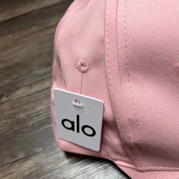 SOLD NWT Alo Yoga Pink Off Duty Cap Logo Adjustable Clean Girl Pilates Core - Picture 9 of 11